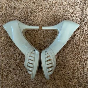 BANDOLINO HEELS